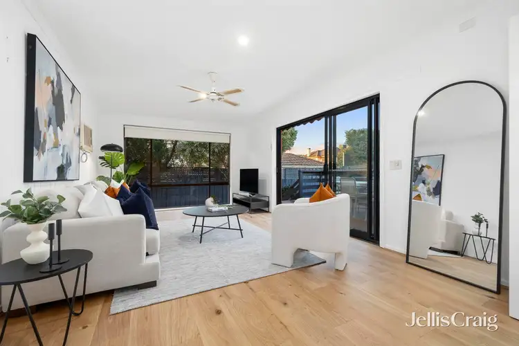 Second view of Homely house listing, 33 Lindsay Avenue, Murrumbeena VIC 3163