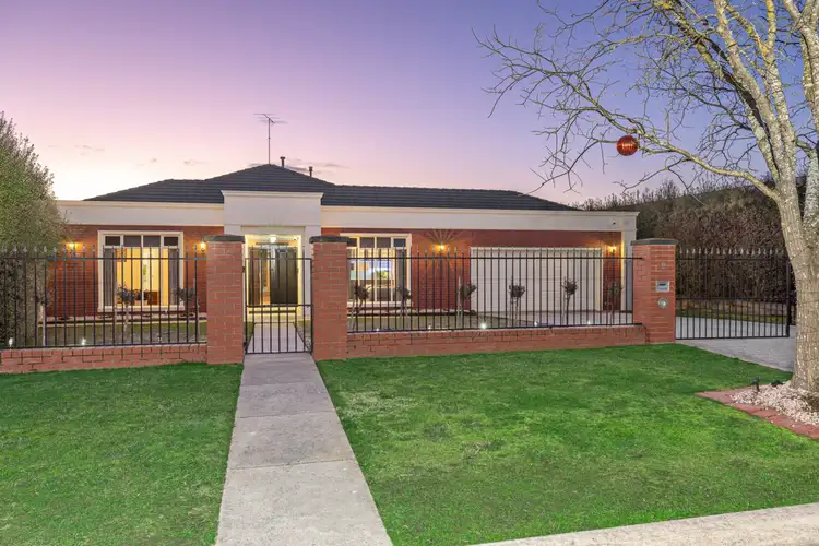 2 Peppertree Court, Alfredton VIC 3350