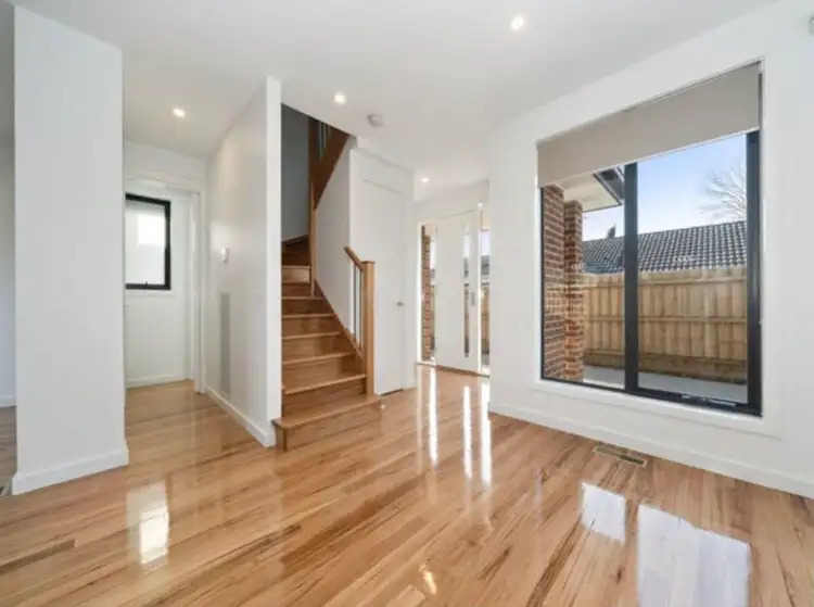 Fourth view of Homely townhouse listing, 1/16B Reid Street, Frankston VIC 3199