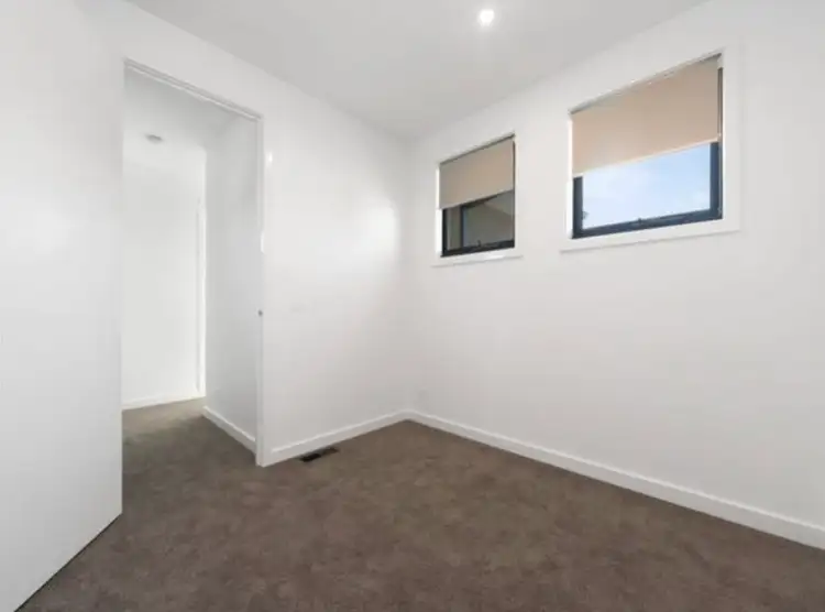 Fifth view of Homely townhouse listing, 1/16B Reid Street, Frankston VIC 3199
