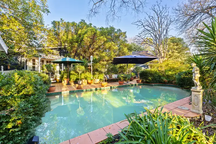 19-21 Barina Crescent, Croydon VIC 3136