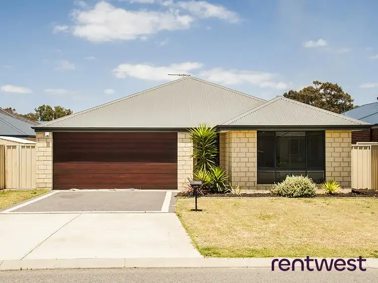 11 Magnesia Road, Wattle Grove WA 6107