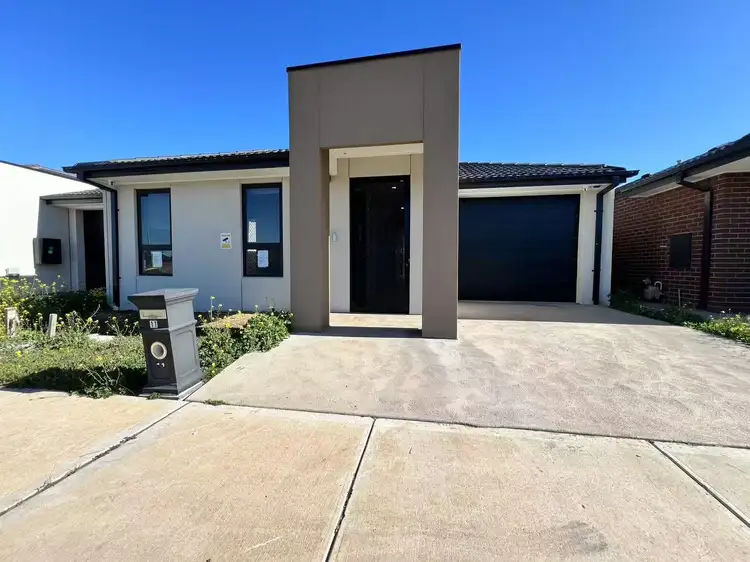 11 Farmington Road, Wyndham Vale VIC 3024