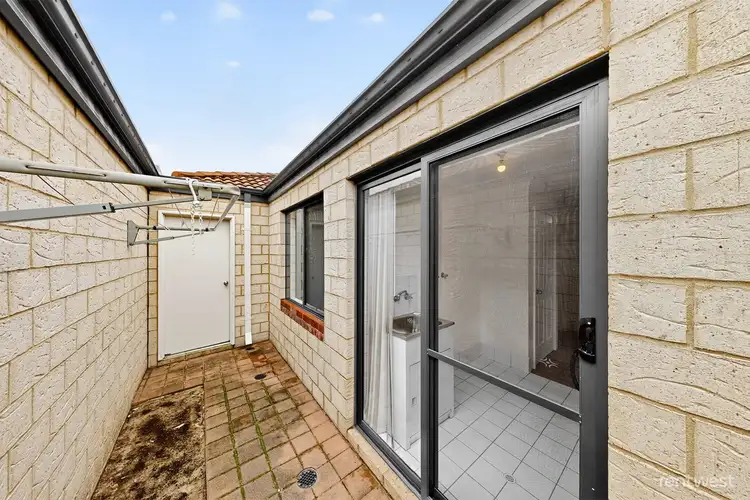 Fourth view of Homely house listing, 2/9 Clara St, Gosnells WA 6110