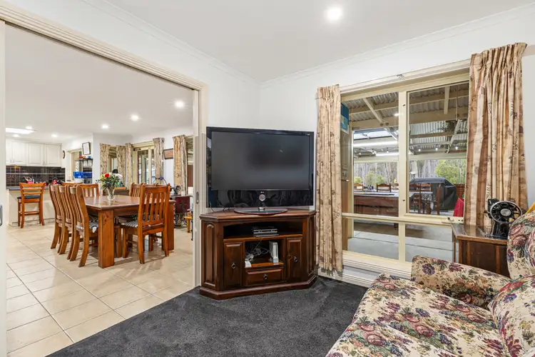 Fifth view of Homely house listing, 27 Barton Court, Smythesdale VIC 3351