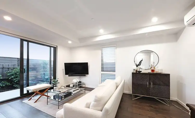 Second view of Homely apartment listing, 4/2 Ormond Road, Ormond VIC 3204