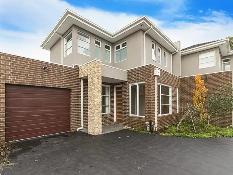 Main view of Homely townhouse listing, 2/4 Carlisle Crescent, Hughesdale VIC 3166