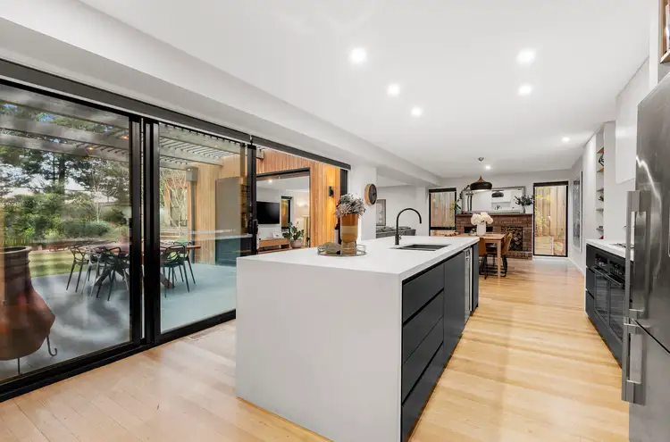 Sixth view of Homely house listing, 3 Pine Lodge Court, Templestowe VIC 3106