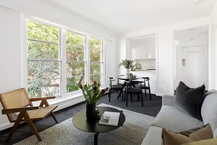 19/91 Ormond Esplanade, Elwood VIC 3184
