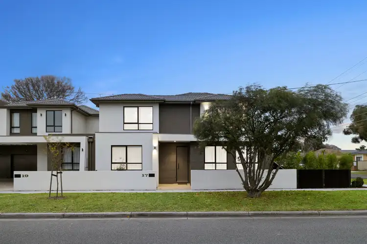 17 Sarzana Street, Mentone VIC 3194