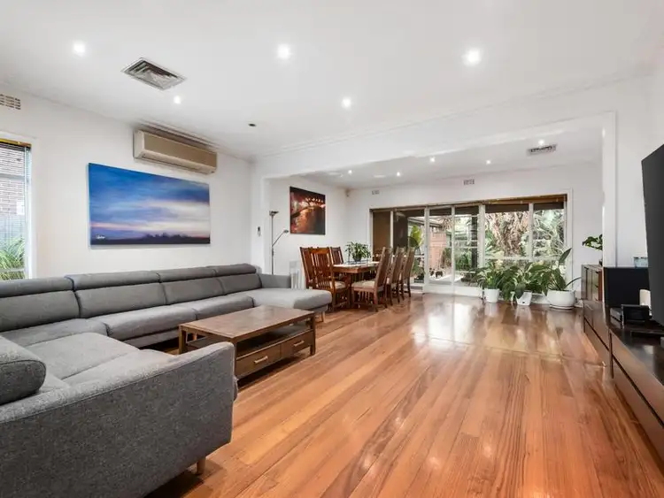 327 McKinnon Road, Bentleigh East VIC 3165
