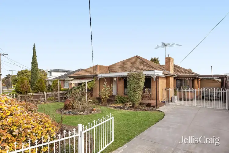 11 Curtin Court, Altona VIC 3018