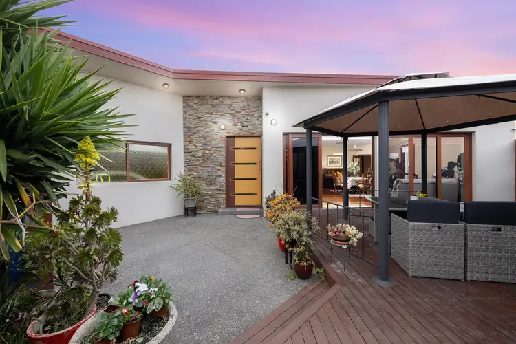 25 Luxe Lane, Brighton East VIC 3187