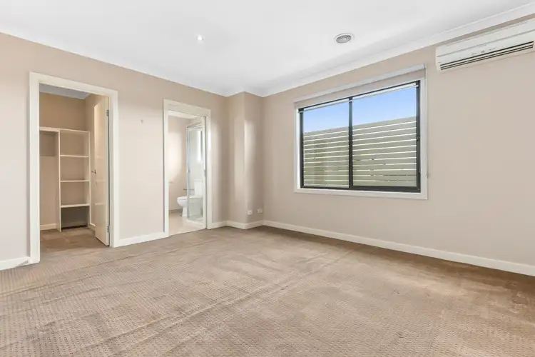 Fifth view of Homely townhouse listing, 2/2 Saint Cloud Court, Mount Waverley VIC 3149