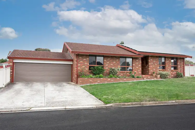 5 Hermitage Avenue