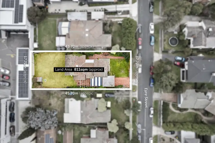 6 Eyre Street, Burwood VIC 3125