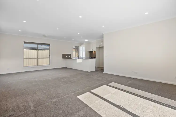 Fifth view of Homely house listing, 4/18 Market Garden Circuit, Epsom VIC 3551