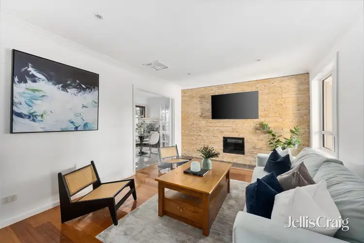 Second view of Homely house listing, 2 Uonga Road, Bentleigh VIC 3204