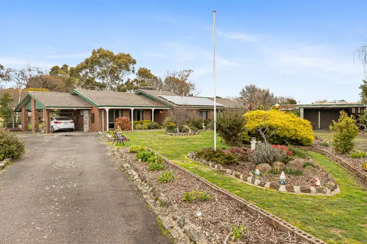 9 Earls Square, Delacombe VIC 3356