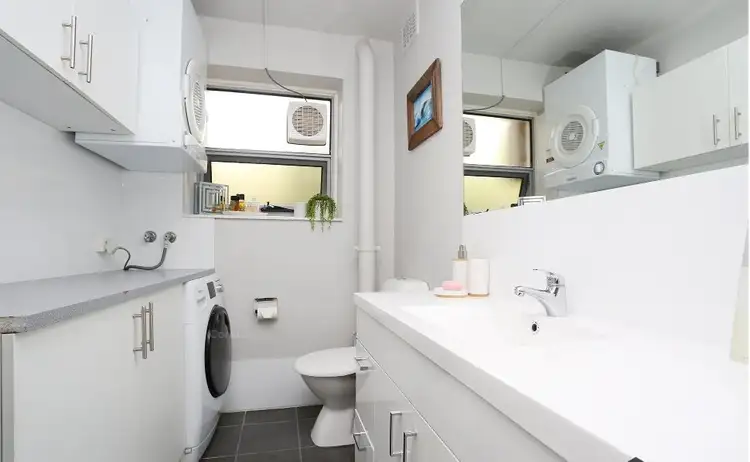 Third view of Homely apartment listing, 1/11 King George Street, Victoria Park WA 6100