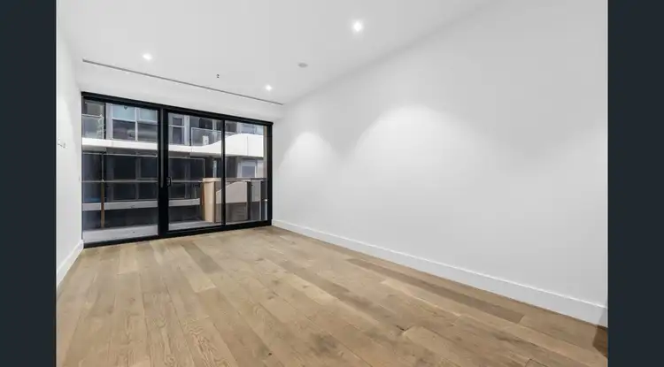 910/14 Queens Road, Melbourne VIC 3004