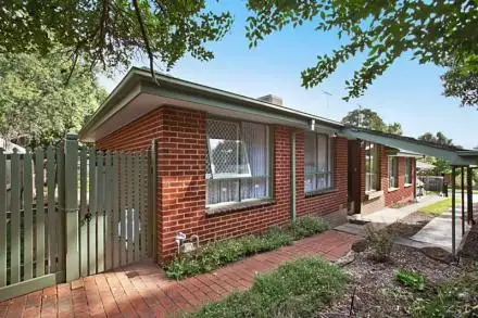2/1 Gunyah Road, Blackburn North VIC 3130
