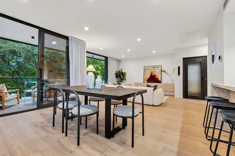 3/298 High Street Road, Mount Waverley VIC 3149