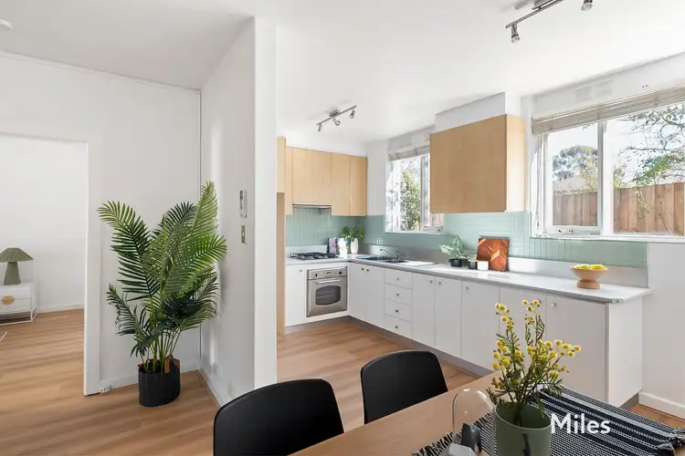 Second view of Homely apartment listing, 5/176 Lower Heidelberg Road, Ivanhoe East VIC 3079