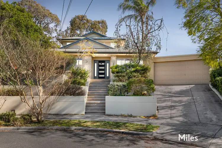31 Sevenoaks Avenue, Heidelberg VIC 3084