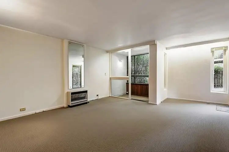 Fourth view of Homely townhouse listing, 1/3 Rotherwood Road, Ivanhoe VIC 3079