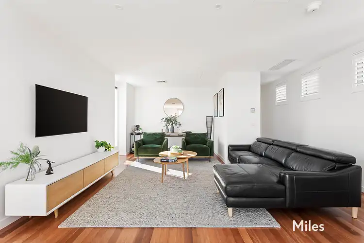 Third view of Homely apartment listing, 7/18A Ivanhoe Parade, Ivanhoe VIC 3079