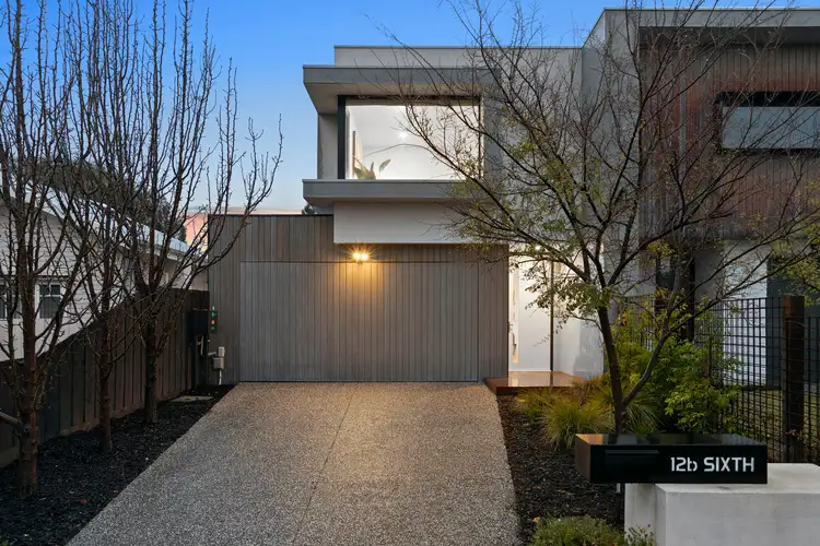 12B Sixth Street, Parkdale VIC 3195