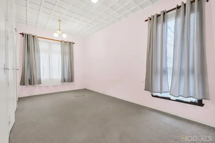 Sixth view of Homely house listing, 1 Cherrington Court, Parkdale VIC 3195