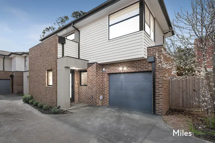 2/27 Pyalong Avenue, Rosanna VIC 3084
