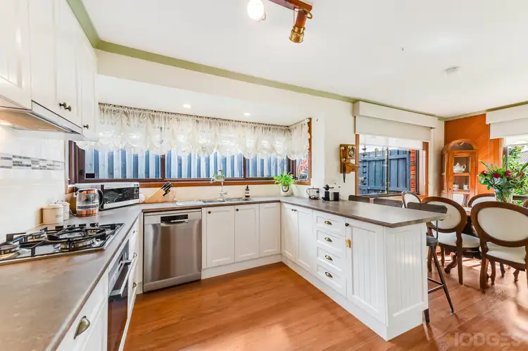 Third view of Homely house listing, 2 Linda Court, Werribee VIC 3030