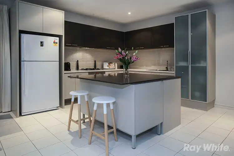 2 Malone Grove, Mulgrave VIC 3170