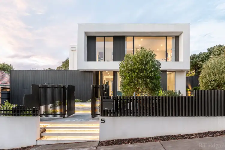 5 Vicars Street, Balwyn North VIC 3104