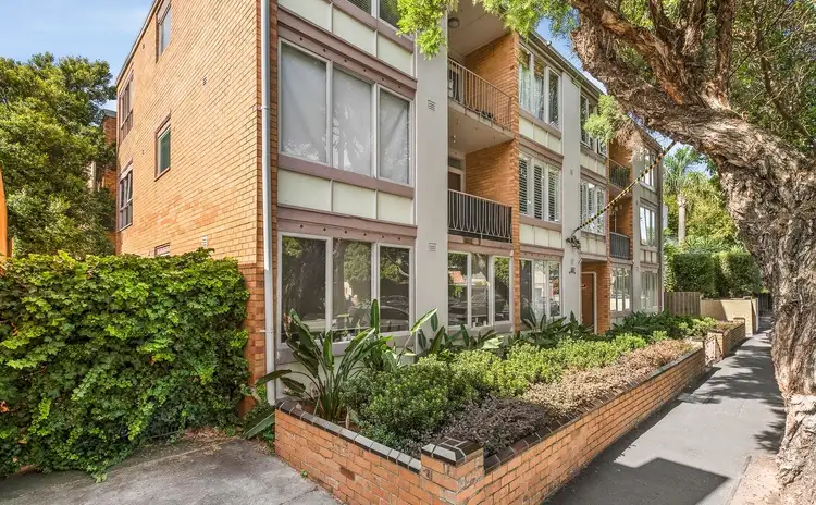 2/93 Glen Huntly Road, Elwood VIC 3184
