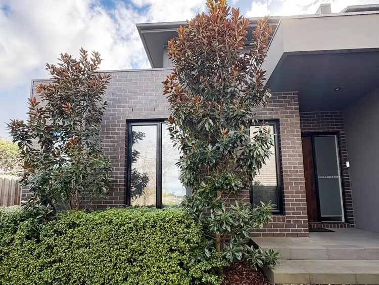 4/10 James Street, Heidelberg Heights VIC 3081