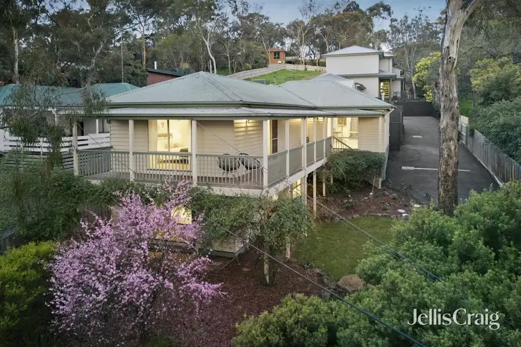 1/10 Sheffield Street, Eltham VIC 3095