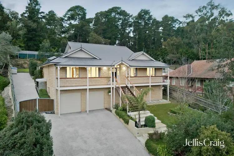 9 Woongarra Court, Eltham VIC 3095