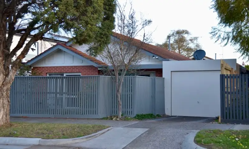 Main view of Homely unit listing, 1/12 Rosanna Street, Carnegie VIC 3163