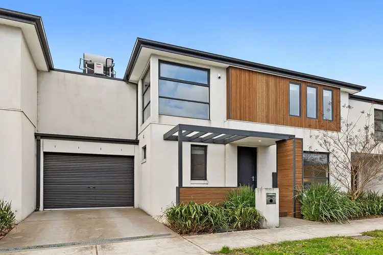 15b Fairbank Road, Bentleigh VIC 3204