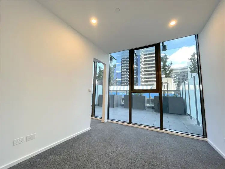 708/81 City Road, Southbank VIC 3006