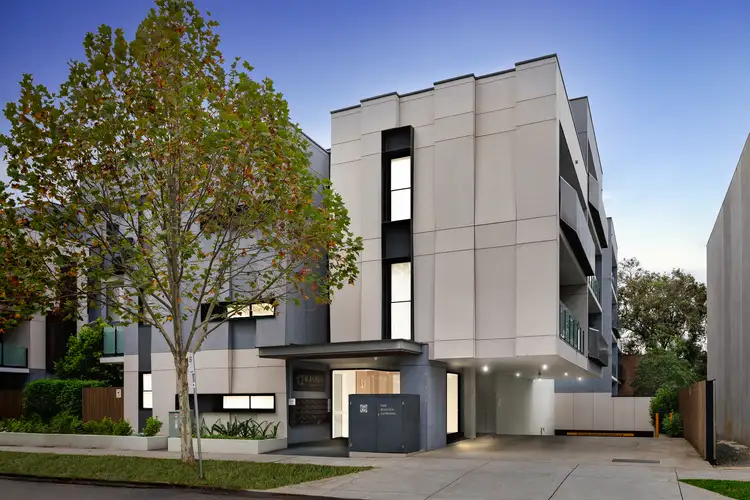 1/12 Illowa Street, Malvern East VIC 3145