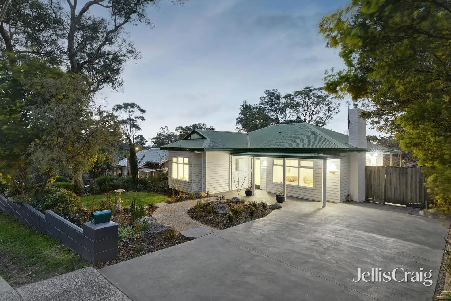Eltham 4Kwarto Timelessly Elegant with Modern Allure