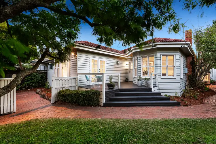 143 Oak Street, Beaumaris VIC 3193