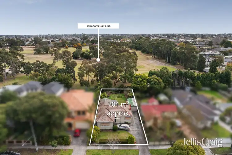 67 Victor Road, Bentleigh East VIC 3165
