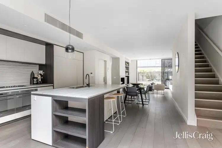 17/3 Wilks Street, Caulfield North VIC 3161