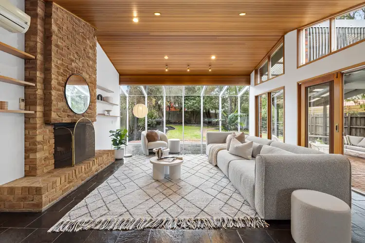22 McIndoe Parade, Parkdale VIC 3195